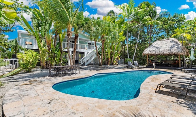 Marathon House | TROPICAL TEMPTATION | 3 Bed, 2 Bath