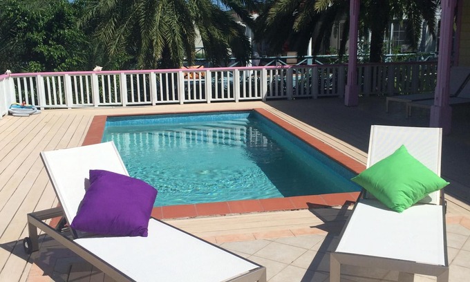 Jolly Harbour Villa | Tropical Villa with Private Pool