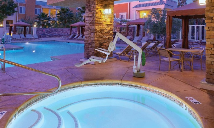 Las Vegas Resort | Tropicana Resort 2bdr Twin