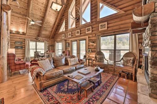 Lone Rock House | Trout Lodge at Two Rivers-White River Cabin