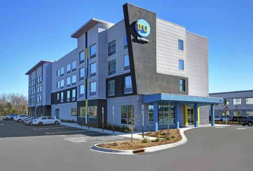 Burlington Hotel | Tru By Hilton Burlington