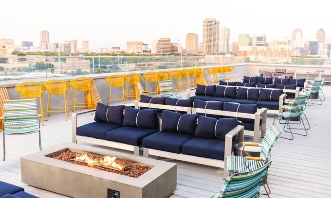 Dallas Design District Hotel | Tru by Hilton Dallas Downtown Market Center