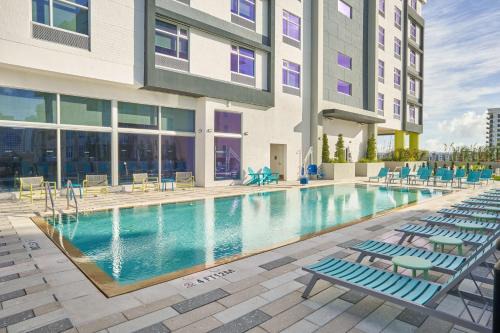 Downtown Fort Lauderdale Hotel | Tru By Hilton Fort Lauderdale Downtown-Flagler Village