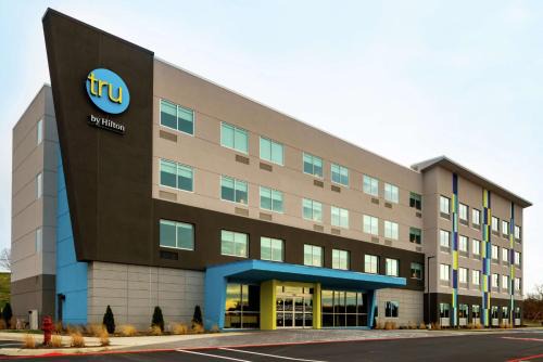 Staunton Hotel | Tru By Hilton Staunton
