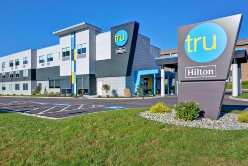 Galeville Hotel | Tru by Hilton Syracuse North Airport Area