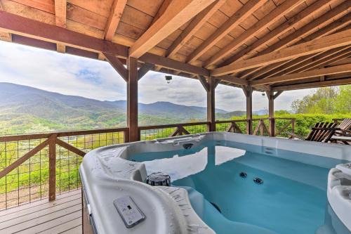 Waynesville House | True Log Cabin with Game Room, Year-Round Views
