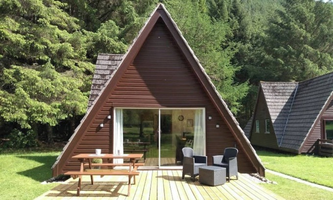 South Laggan Cabin | True North Lodge - A cozy wee getaway in the Scottish Highlands