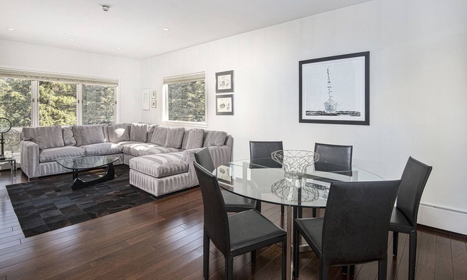 Vail Condo | True ski-in/ski-out directly at the base of Vail Mountain. Outdoor pool!