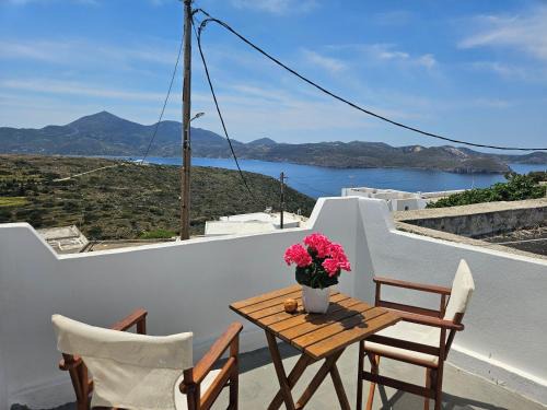 Tripiti Apartment | Trypiti Sea View Apartment