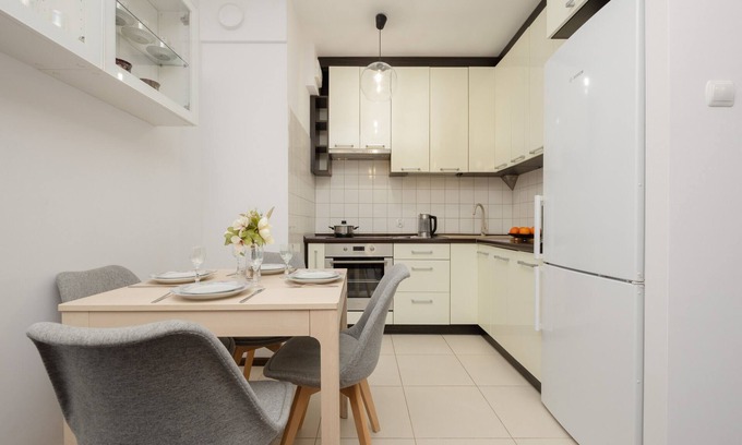 Przymorze Apartment | Trzy Żagle 3C | Apartment with Bathtub | Furnished Balcony | Gdańsk