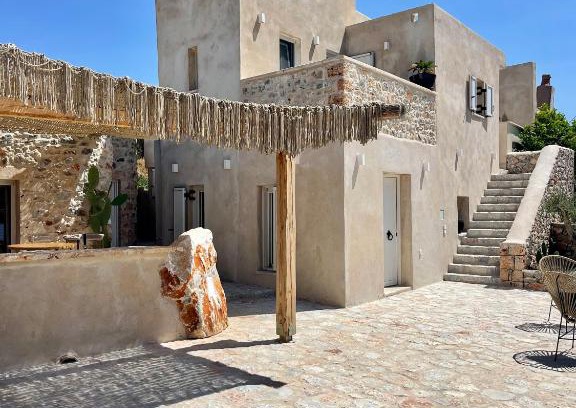 Drosopigi Villa | Tserova Rocks