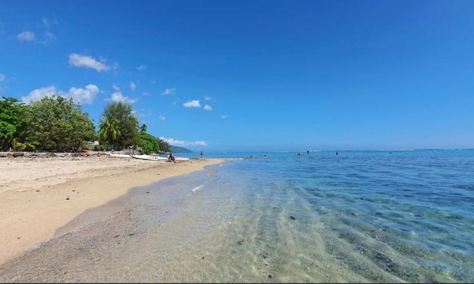 Punaauia House | Tuatahi Beach Lodge