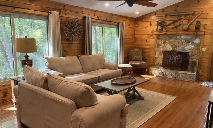 Bynum Cabin | Tucked In The Woods