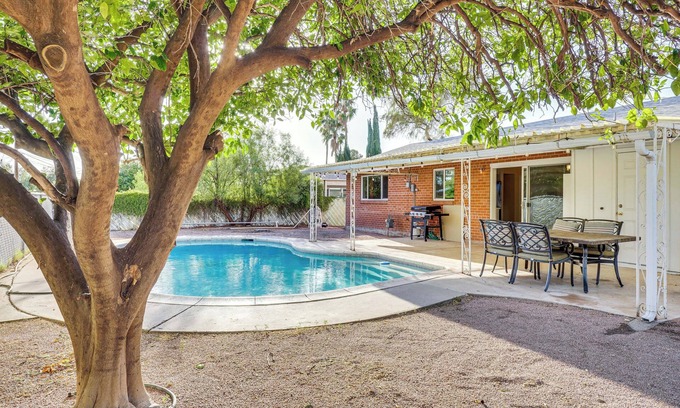 Terra Del Sol House | Tucson Vacation Rental w/Private Pool & BBQ Grill