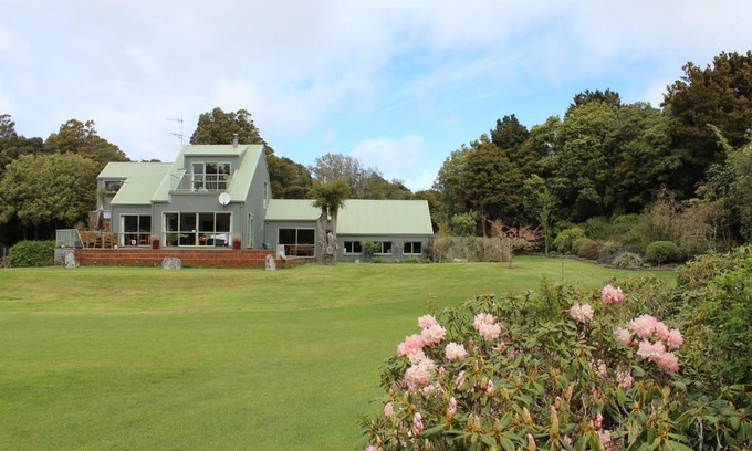 Otatara Bed & Breakfast | Tui Hideaway