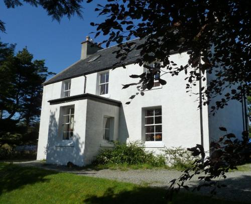 Dunvegan Bed & Breakfast | Tullochard House B&B