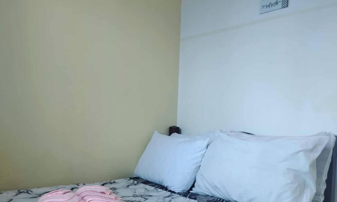 South Triangle Condo | Tum's MPlace Staycation 28th Floor Tower C