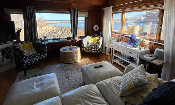 Rockport House | Tuna Wharf Townhouse has been sold and is no longer available to rent.