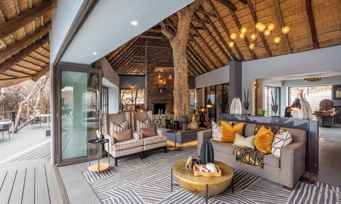 Madikwe Game Reserve Cabin | Tuningi Safari Lodge