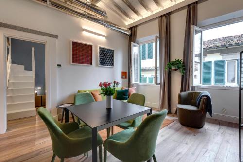 Santo Spirito Apartment | Turandot Apartment by Mamo Florence