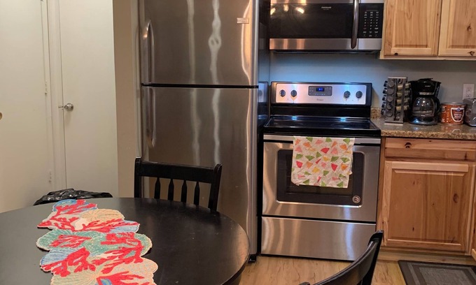 Turnagain House | Turnagain inn