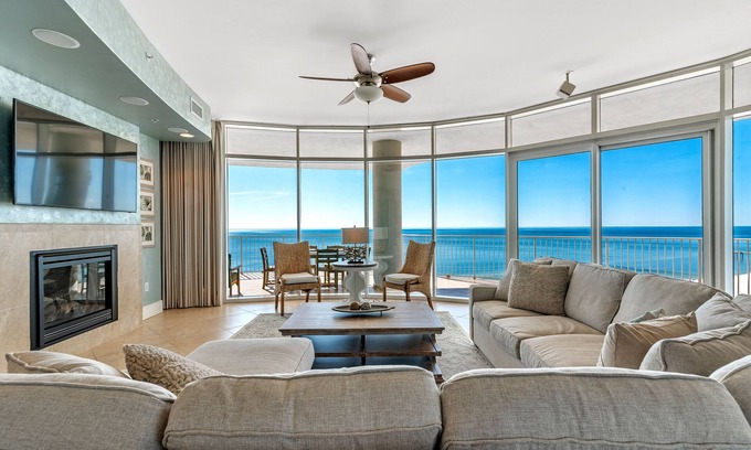 Orange Beach Condo | Turquoise C1009-Beach Front with Private Hot Tub-Fabulous Amenities