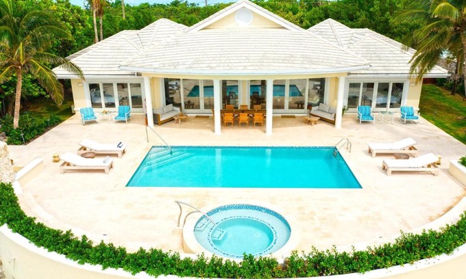 Savannah House | Turtle Beach by Grand Cayman Villas & Condos