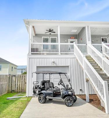 Wilmington Beach House | Turtle Cove Beach Retreat GOLF CART Included