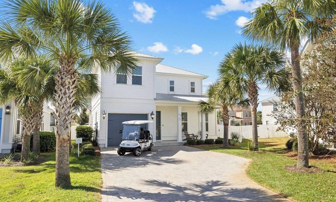 Miramar Beach House | Turtle Cove - Villas of Frangista, Private Pool, Golf Cart!
