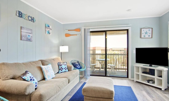 North Myrtle Beach Condo | Turtle's Nest condo - private beach access, panoramic inlet/partial ocean viewsn