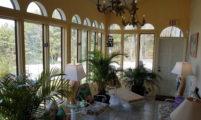 Eureka Springs Bed & Breakfast | Tuscan Manor