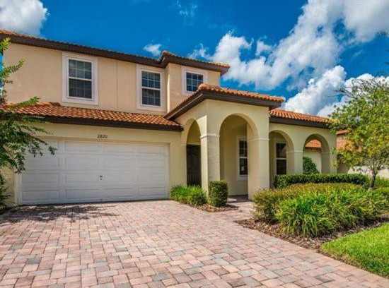 West Kissimmee Villa | Tuscany at Westside Luxury 5 Bed, 4 Bath Villa near Disney