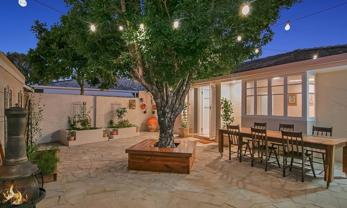 Tweed Heads House | Tuscany on Tweed - Charming Dog Friendly Oasis in Tweed Heads - Min. 3 Night Stays!