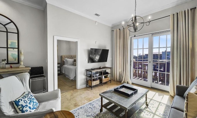 Seacrest Beach Apartment | Twickenham Condo