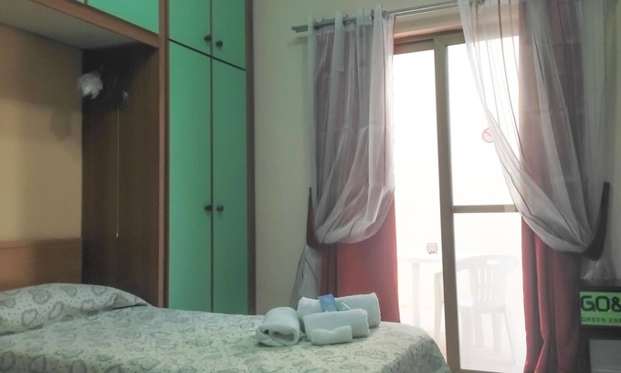 Rabat House | Twin/Double room with private Terrace and shared Bathroom, close to Mdina