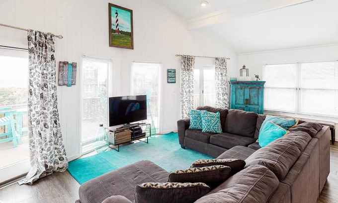 Avon House | Twin Dunes #63-1