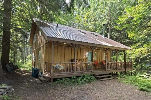 Packwood House | Twin Mayples Cabin, Mt Rainier