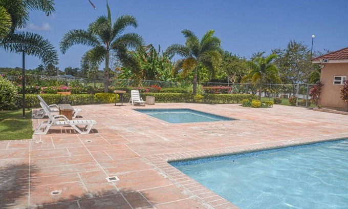 Mammee Bay House | Twin Peak Cottage