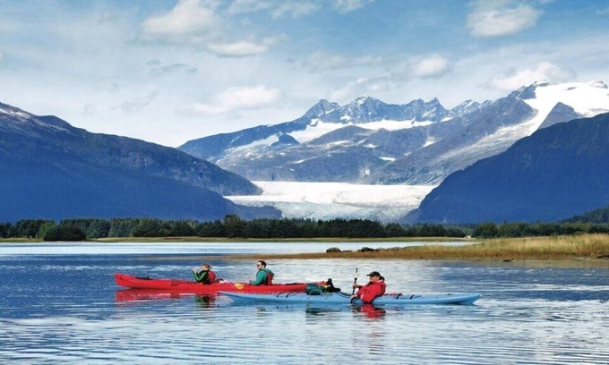 Mendenhaven House | Twin Peaks - Great Location! Walk to Mendenhall Glacier - DISCOUNTS ON TOURS!