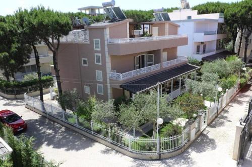 Golem Apartment | Twin Villa