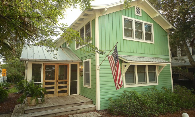 Grayton Beach House | Twisted Oaks in Old Grayton Beach