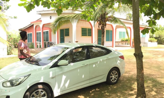 Komenda Bed & Breakfast | Twitter Paradise