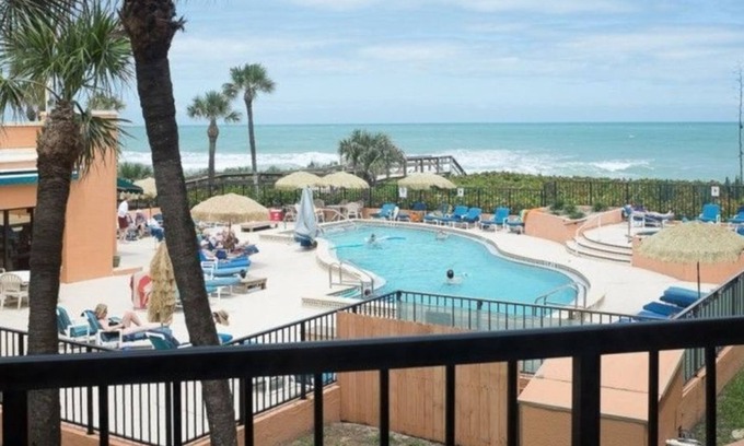 Indian Harbour Beach Condo | Two Bedroom Ocean Front, Luxury Condo, Indian Harbor, Florida (1926637)