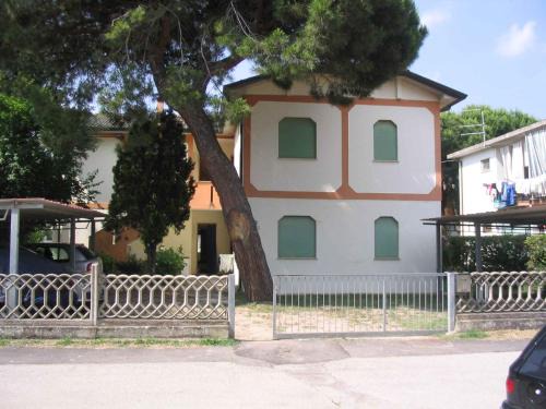 Rosolina Mare Apartment | Two-Bedroom Apartment in Rosolina Mare III