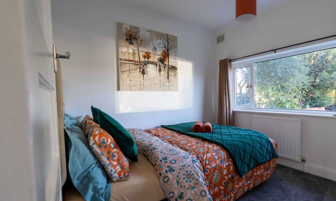 Dartford Apartment | Two bedroom apartment in Dartford-Lovely decor