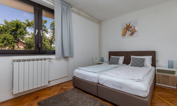 Karlovac Apartment | Two bedroom apartment with terrace Karlovac (A-20989-b)