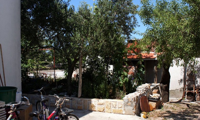 Sucuraj Apartment | Two bedroom apartment with terrace Sućuraj, Hvar (A-6732-b)