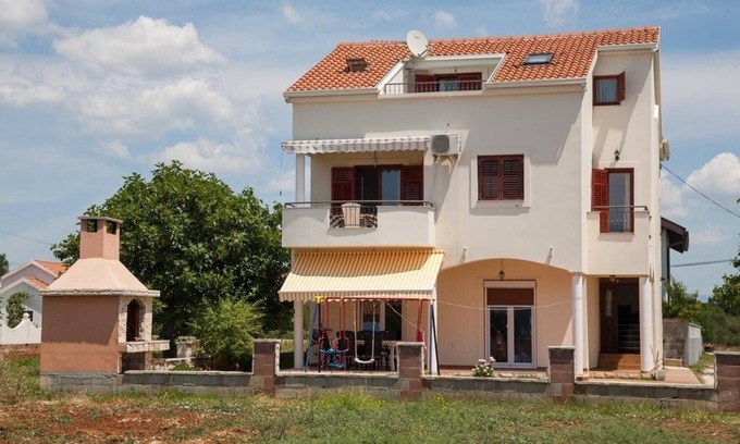 Sukosan Apartment | Two bedroom apartment with terrace and sea view Sukošan, Zadar (A-12313-c)