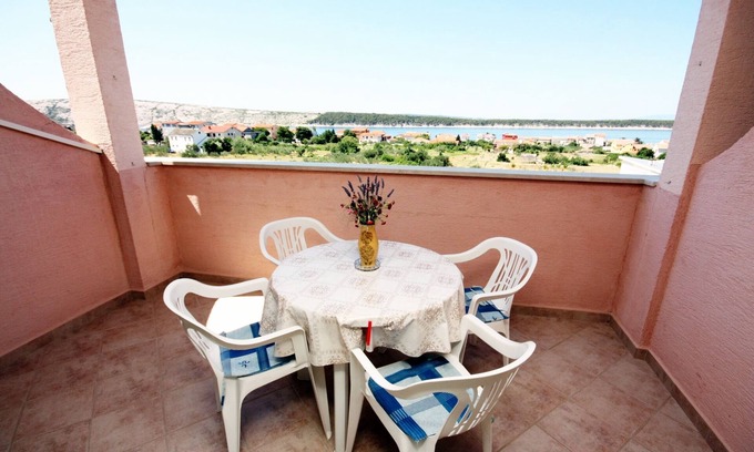 Barbat na Rabu Apartment | Two bedroom apartment with terrace and sea view Barbat, Rab (A-5070-a)