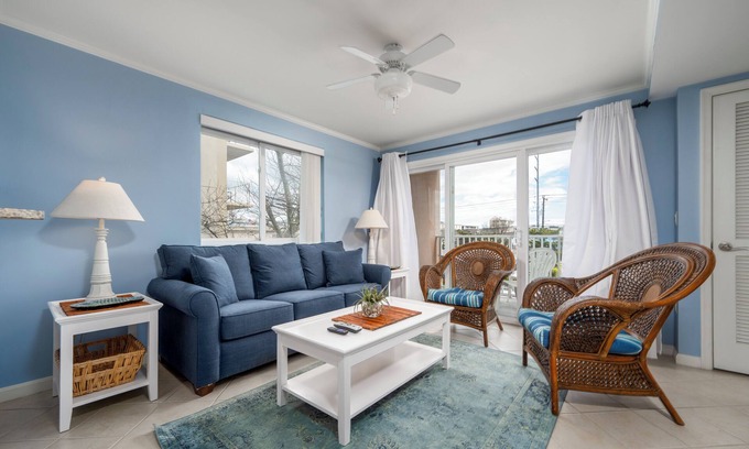 Midtown Ocean City Condo | Two bedroom condo in the desirable Makai, close to Convention Center & beach